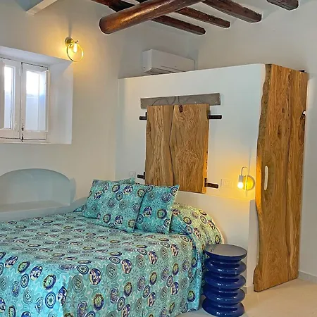 Casa Giada Tatil Evi Panarea